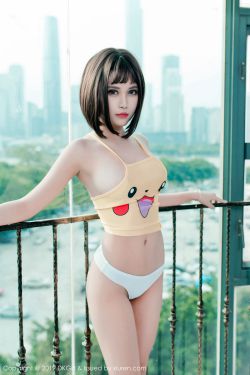 90后美胸美女